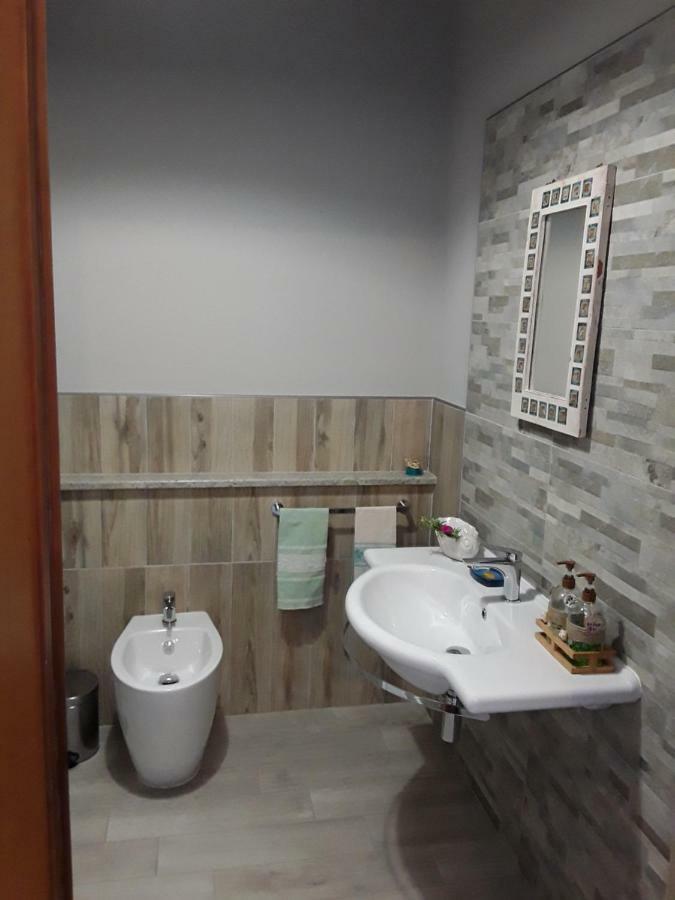 Bed and Breakfast A.C. Le Pavoncelle Assemini Exterior foto